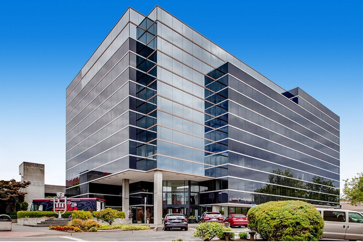 Clean World Maintenance team in a Vancouver WA office lobby cleaning